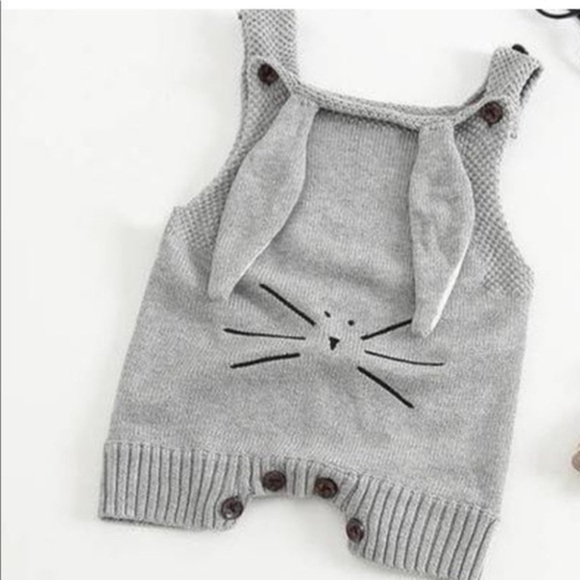 Baby knitted rabbit romper - Picture 1 of 3